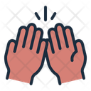 پیش‌نمایش فایل high-five-14295338 از پک دوستی