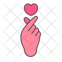 پیش‌نمایش فایل mini-heart-8615590 از پک ژست دست‌ها