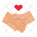 پیش‌نمایش فایل holding-hand-4747706 از پک زمین عشق