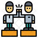 پیش‌نمایش فایل high-five-6446618 از پک کار تیمی