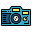 پیش‌نمایش فایل camera-7037560 از پک مهمانی استخر
