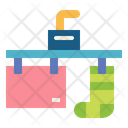 پیش‌نمایش فایل clothesline-7084936 از پک خدمات خشکشویی و لباسشویی