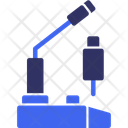پیش‌نمایش فایل microphone-for-presentations-10385793 از پک شغل منصسرگرم‌کنندهه