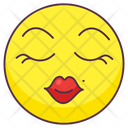 پیش‌نمایش فایل cute-kissing-emoji-2206497 از پک شکلک‌های خندان