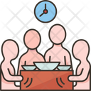 پیش‌نمایش فایل family-eating-7077127 از پک آشپزی خانگی