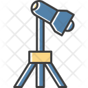 پیش‌نمایش فایل camera-light-6950812 از پک صدا و ویدیو