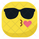 پیش‌نمایش فایل kiss-with-glasses-3223101 از پک ایموجی‌ها