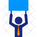 پیش‌نمایش فایل businessman-and-cardboard از پک مرد اجرایی 2