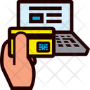 پیش‌نمایش فایل laptop-and-credit-card از پک تجارت الکترونیک