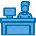 پیش‌نمایش فایل cashier-5997382 از پک کافی‌شاپ