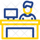 پیش‌نمایش فایل cashier-5997597 از پک کافی‌شاپ