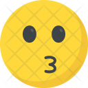 پیش‌نمایش فایل kissing-emoji-3 از پک شکلک خندان ۳