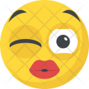 پیش‌نمایش فایل kissing-emoji-4 از پک شکلک خندان ۴