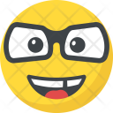پیش‌نمایش فایل nerd-face-5 از پک شکلک خندان ۶