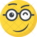 پیش‌نمایش فایل winking-face-9 از پک شکلک خندان ۶