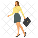 پیش‌نمایش فایل business-woman-character از پک افراد کسب و کار