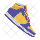 پیش‌نمایش فایل sneaker-8166878 از پک کفش