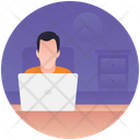 پیش‌نمایش فایل employee-working-8 از پک مدیریت کسب و کار