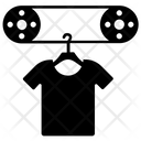 پیش‌نمایش فایل hanged-t-shirt-2 از پک خشکشویی و لباسشویی