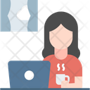 پیش‌نمایش فایل drinking-coffee-and-working-3349272 از پک دورکاری از خانه و ۲