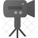 پیش‌نمایش فایل camera-stand-5 از پک ویدئو