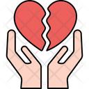 پیش‌نمایش فایل holding-broken-heart-7690907 از پک روز مهربانی جهان
