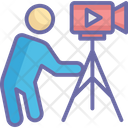 پیش‌نمایش فایل camera-operator-1746828 از پک فیلم‌برداری و تولید ویدیو