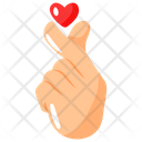 پیش‌نمایش فایل finger-heart-8511041 از پک عشق