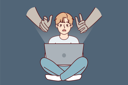 پیش‌نمایش فایل scary-boy-watching-horror-movie-on-laptop-8573177 از پک متفرقه