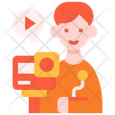 پیش‌نمایش فایل vlogger-influencer-man-freelance-youtuber-6264316 از پک عشایر دیجیتال