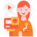 پیش‌نمایش فایل vlogger-influencer-woman-freelance-youtuber-6264317 از پک عشایر دیجیتال