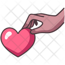 پیش‌نمایش فایل heart-giving-4056885 از پک عشق