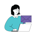 پیش‌نمایش فایل girl-checking-message-10584196 از پک فعالیت تجاری