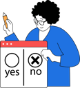 پیش‌نمایش فایل girl-is-doing-online-polling-11191437 از پک آنلاین و وتینگ