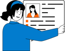پیش‌نمایش فایل businesswoman-finalizes-new-employee-for-his-company-11186093 از پک شبکه اجتماعی