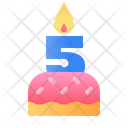 پیش‌نمایش فایل 5-years-cake-4205452 از پک نشان سالگرد