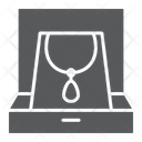 پیش‌نمایش فایل necklace-1457100 از پک جواهرات