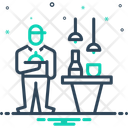 پیش‌نمایش فایل waiter-11440644 از پک رستوران