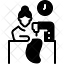 پیش‌نمایش فایل dress-maker-15563114 از پک صنعت مد