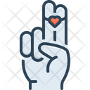 پیش‌نمایش فایل heart-on-two-finger-2647010 از پک ولنتاین
