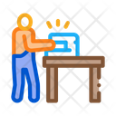 پیش‌نمایش فایل leatherworker-2555394 از پک شغل چرم‌کاری