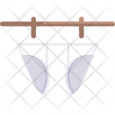 پیش‌نمایش فایل dry-underwear-2134211 از پک خشکشویی و لباسشویی