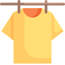 پیش‌نمایش فایل hanging-tshirt-2134215 از پک خشکشویی و لباسشویی