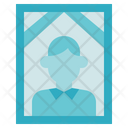 پیش‌نمایش فایل male-in-memorial-2945860 از پک مراسم خاکسپاری