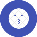 پیش‌نمایش فایل kissing-face-1 از پک Emoticons 