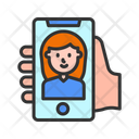 پیش‌نمایش فایل woman-taking-selfie-10375917 از پک زنان