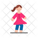 پیش‌نمایش فایل girl-walking-10395669 از پک افراد
