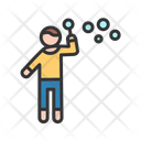 پیش‌نمایش فایل man-making-soap-bubbles-10396062 از پک افراد