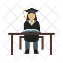 پیش‌نمایش فایل female-student-studying-10642654 از پک تحصیل