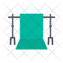 پیش‌نمایش فایل back-stand-11061875 از پک عکاسی